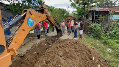 CORAMON inicia instalación de acometidas de agua potable en Nuevo Renacer de Bonao